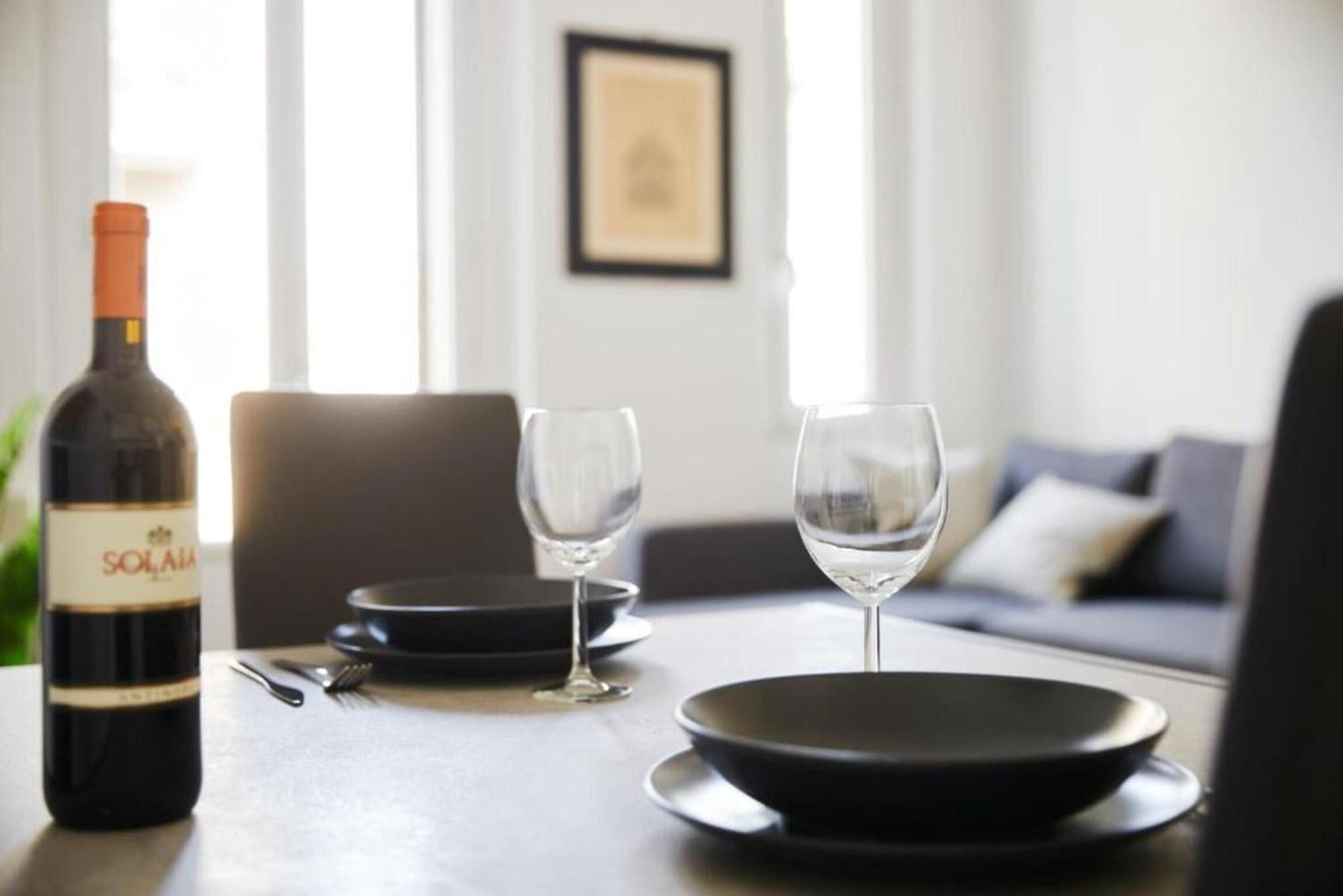Luxury Fieramilano-duomo Wifi&netflix Apartment Mailand